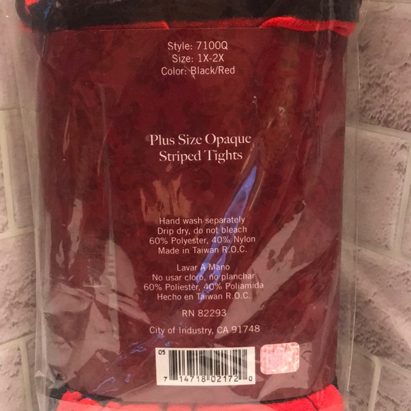 New Leg Avenue Plus Size Black/Red Striped Tights - Picture 3 of 4